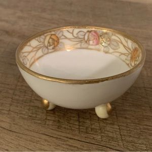 Vintage Nippon hand painted footed bowl.